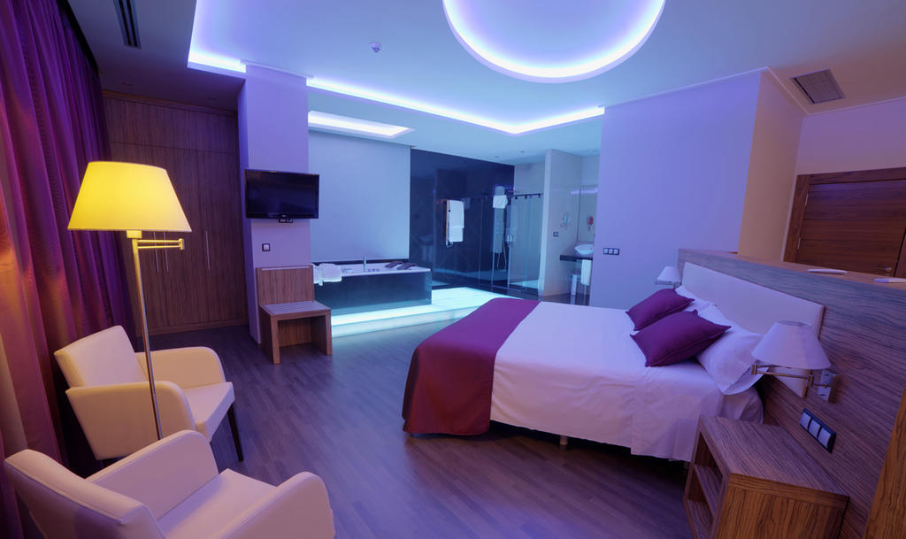 Dna Monse & Golf Hotel 4*