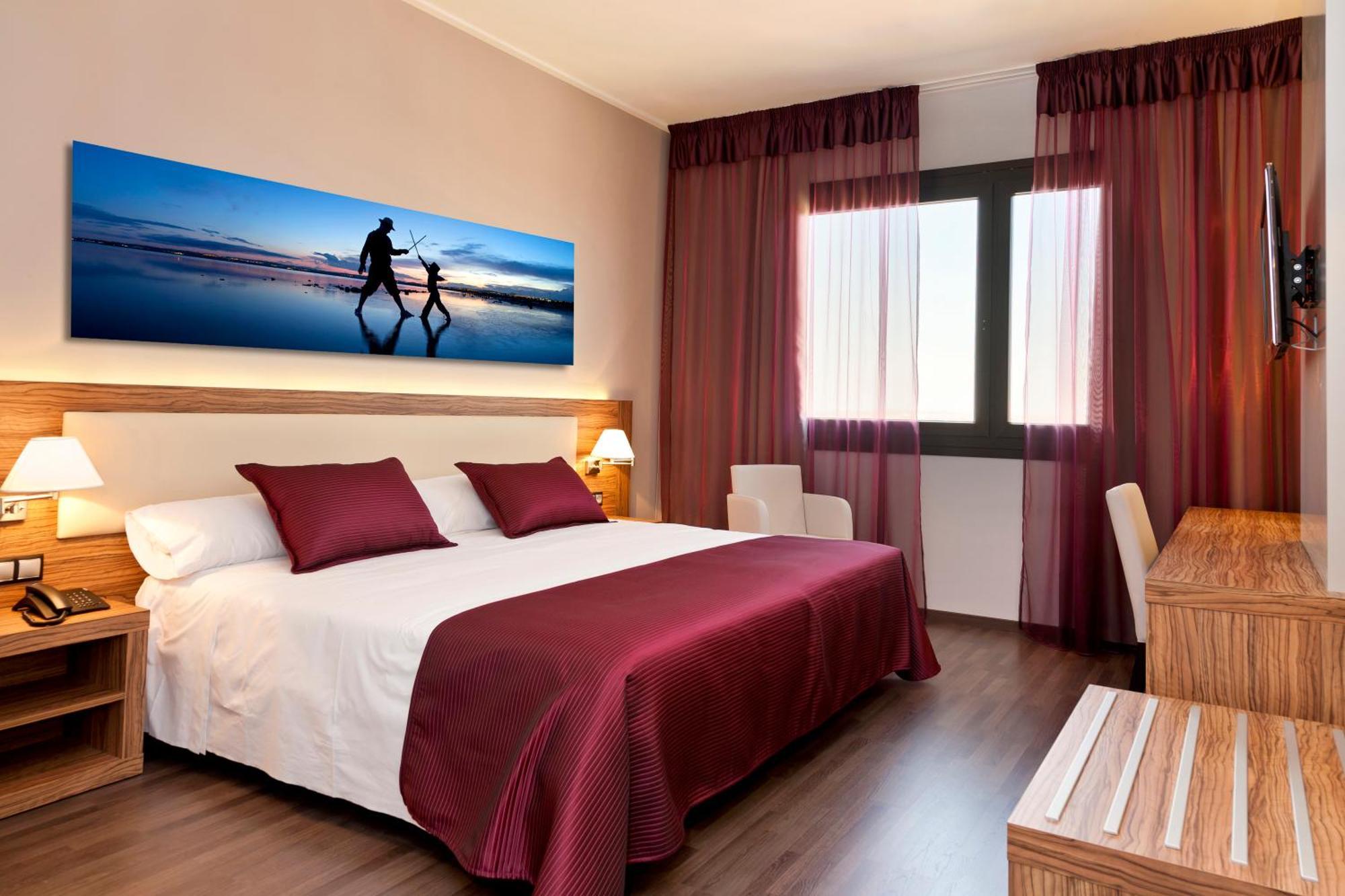 Hotel Dna Monse & Golf 4*